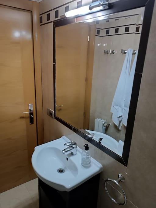 Recogidas Deluxe Granada Esterno foto