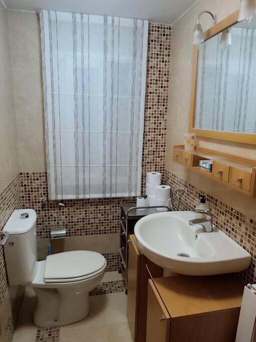 Recogidas Deluxe Granada Esterno foto